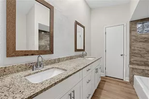 1005 Hollyberry Ct, Brandon, FL 33511 - Photo 22