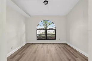 1005 Hollyberry Ct, Brandon, FL 33511 - Photo 12
