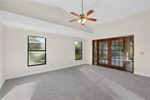 1005 Hollyberry Ct, Brandon, FL 33511 - Photo 18