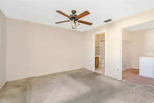 1002 Pine Ridge Cir, Brandon, FL 33511 - Photo 40