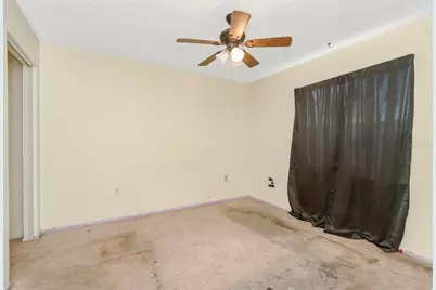 1002 Pine Ridge Circle, Brandon, FL 33511 - Photo 48