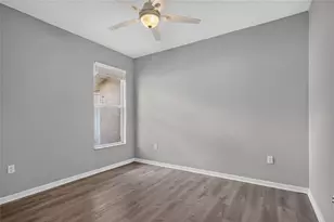 12263 Creek Edge Dr, Riverview, FL 33579 - Photo 16