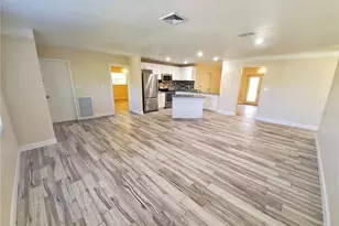 2661 Columbus Wy S, Saint Petersburg, FL 33712 - Photo 8