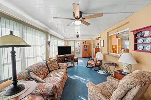 8727 143rd St, Seminole, FL 33776 - Photo 14