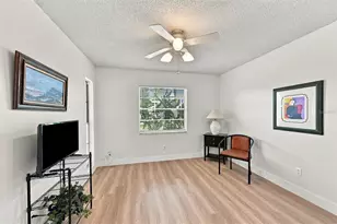 404 Flanborough Trail, Sun City Center, FL 33573 - Photo 28