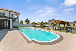 3912 Fontainebleau Dr, Tampa, FL 33634 - Photo 56