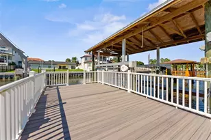 3912 Fontainebleau Dr, Tampa, FL 33634 - Photo 62