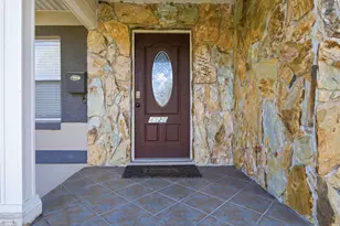 4520 1st Ave S, Saint Petersburg, FL 33711 - Photo 4