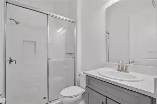 31142 Lindentree Dr, Wesley Chapel, FL 33543 - Photo 6