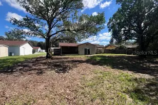 8347 Angela Ct, Zephyrhills, FL 33541 - Photo 22