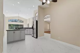 8211 Canyon Creek Way, Tampa, FL 33647 - Photo 20