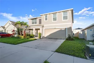 16762 Sunburst Lake St, Wimauma, FL 33598 - Photo 2