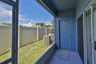 12938 Kings Crossing Dr, Gibsonton, FL 33534 - Photo 32