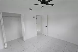 1600 Delaware Ave NE, Saint Petersburg, FL 33703 - Photo 14