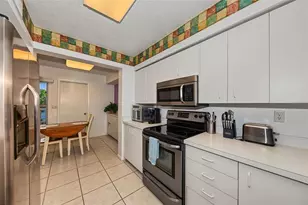 6083 Bahia Del Mar Cir, Saint Petersburg, FL 33715 - Photo 6
