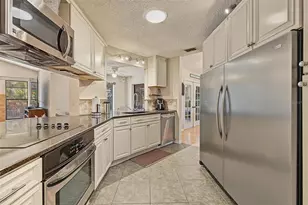3024 Pineview Dr, Holiday, FL 34691 - Photo 6