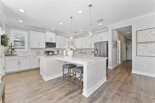 8010 Red Orchard Ct, Tampa, FL 33635 - Photo 10