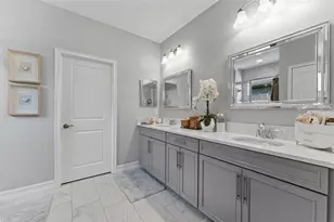 8010 Red Orchard Ct, Tampa, FL 33635 - Photo 26