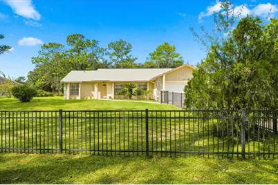 26953 Coral Vine Lane, Wesley Chapel, FL 33544 - Photo 2
