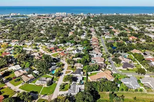 14161 Hetrick Cir N, Largo, FL 33774 - Photo 28