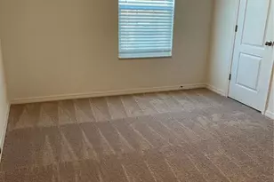 5323 Companion Ln, Tampa, FL 33619 - Photo 16