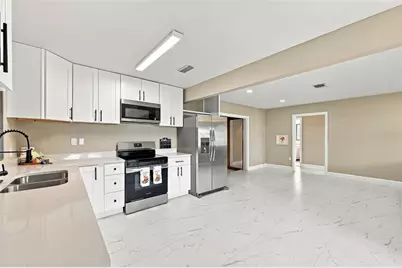 1717 8th Street W, Palmetto, FL 34221 - Photo 14