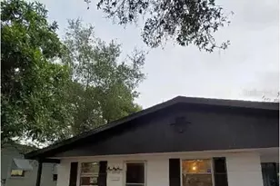 2611 E 23rd Ave, Tampa, FL 33605 - Photo 2