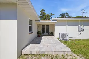 1900 60th St S, Gulfport, FL 33707 - Photo 36