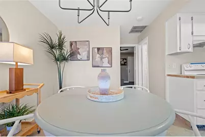 205 S Glendale Drive #B, Brandon, FL 33511 - Photo 8