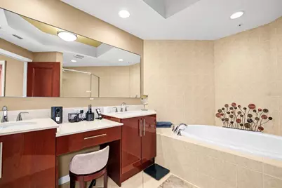 5823 Bowen Daniel Drive #704, Tampa, FL 33616 - Photo 36