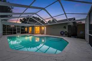 1852 Sourwood Blvd, Dunedin, FL 34698 - Photo 2