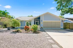 726 Crystal Dr, Palm Harbor, FL 34683 - Photo 2