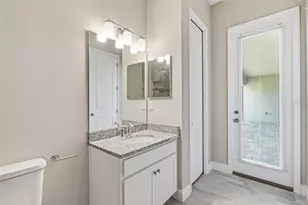 814 Tirano Wy, Ruskin, FL 33573 - Photo 42