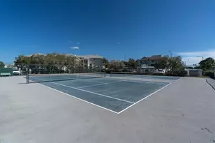 6908 Stonesthrow Cir N, Saint Petersburg, FL 33710 - Photo 30