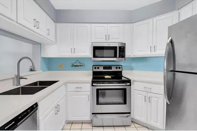 6908 Stones Throw Circle N #10206, Saint Petersburg, FL 33710 - Photo 14