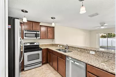 9726 Trumpet Vine Loop, Trinity, FL 34655 - Photo 4