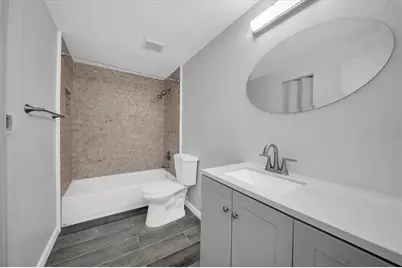 9402 Attenbury Drive, Tampa, FL 33615 - Photo 22