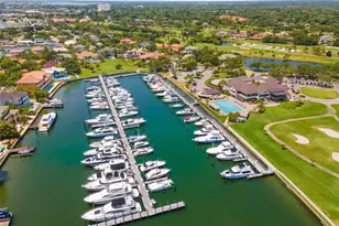 2015 Dolphin Blvd S, Saint Petersburg, FL 33707 - Photo 52