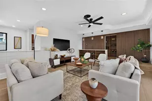 2015 Dolphin Blvd S, Saint Petersburg, FL 33707 - Photo 6