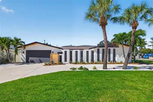 2015 Dolphin Blvd S, Saint Petersburg, FL 33707 - Photo 60