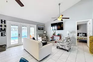 354 Montgomery Ave, Sarasota, FL 34243 - Photo 28