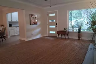8220 Yardley Ave N, Saint Petersburg, FL 33710 - Photo 6