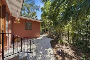 240 23rd Ave S, Saint Petersburg, FL 33705 - Photo 34