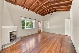 240 23rd Ave S, Saint Petersburg, FL 33705 - Photo 16