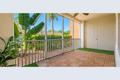 7903 Seminole Boulevard #2105, Seminole, FL 33772 - Photo 24