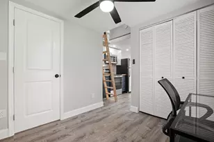 119 125th Ave, Treasure Island, FL 33706 - Photo 10