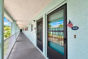 801 83rd Ave N, Saint Petersburg, FL 33702 - Photo 2