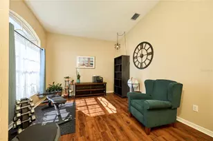 18016 Royal Forest Dr, Tampa, FL 33647 - Photo 10