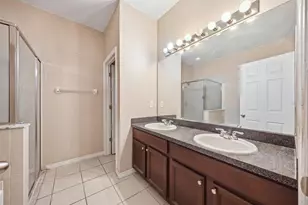 10328 Celtic Ash Dr, Ruskin, FL 33573 - Photo 22
