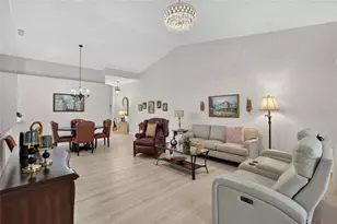 2433 New Haven Cir, Sun City Center, FL 33573 - Photo 12